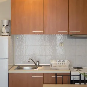 kosmos-service-apartment-thessaloniki.hotels-of-thessaloniki.com/