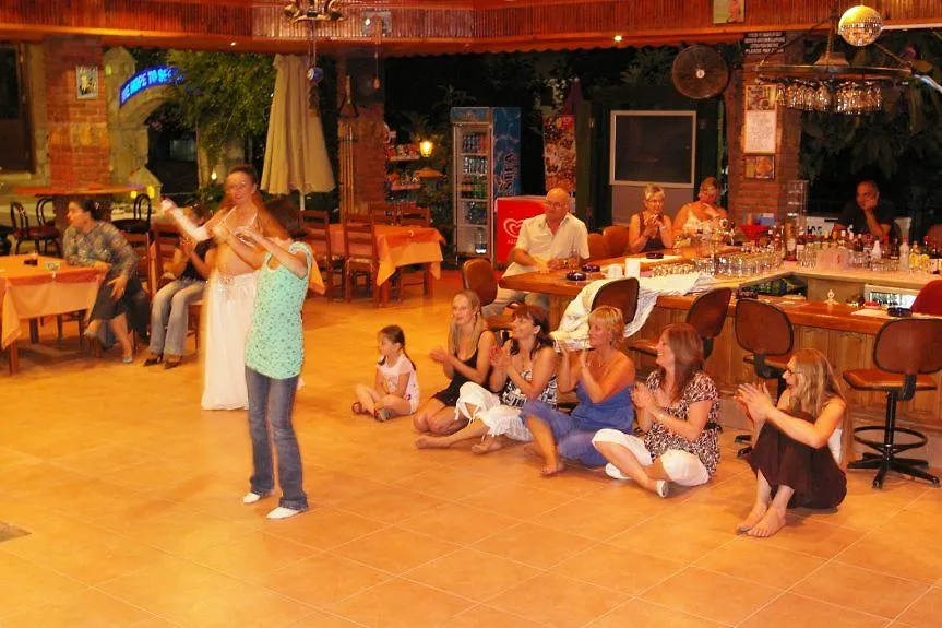 Hotel Imparator Ölüdeniz 3*,  Turquía